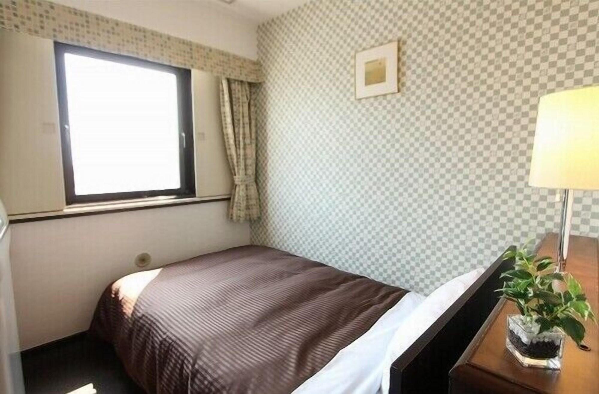 Hotel Livemax Budget Сагамихара Экстерьер фото