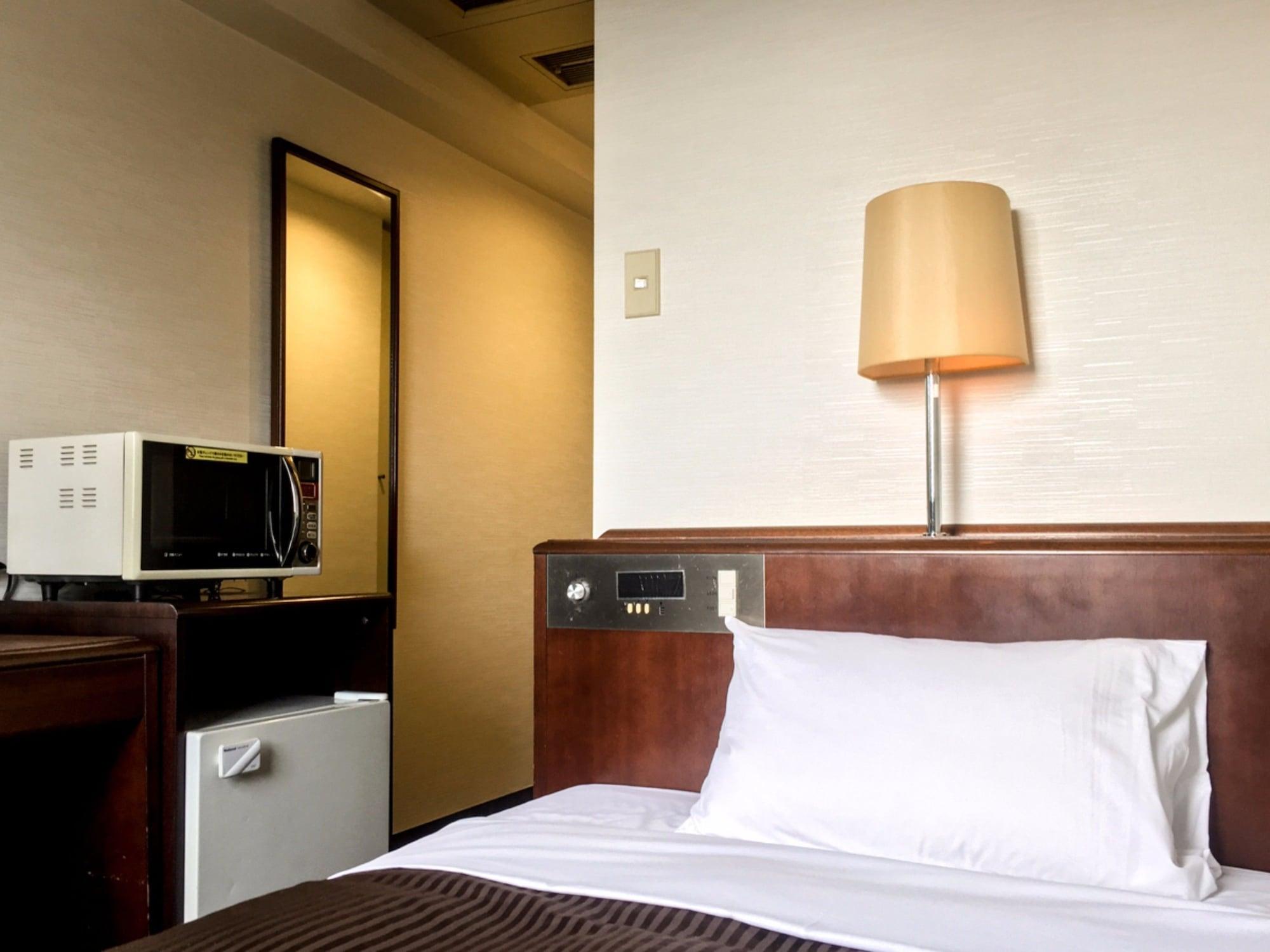 Hotel Livemax Budget Сагамихара Экстерьер фото